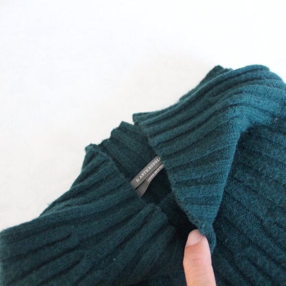 by Anthropologie Welford Tunic mock neck Pullover Sweater in Pine Green Small - Picture 7 of 11